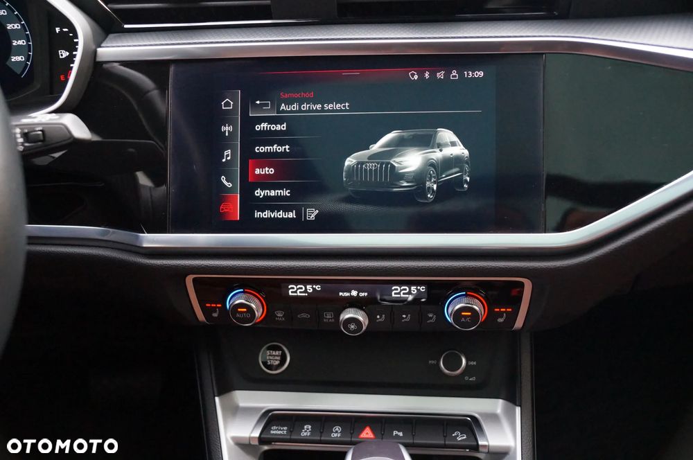 Audi Q3 45 TFSI Quattro S tronic S line - 22