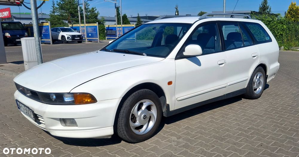 Mitsubishi Galant - 4