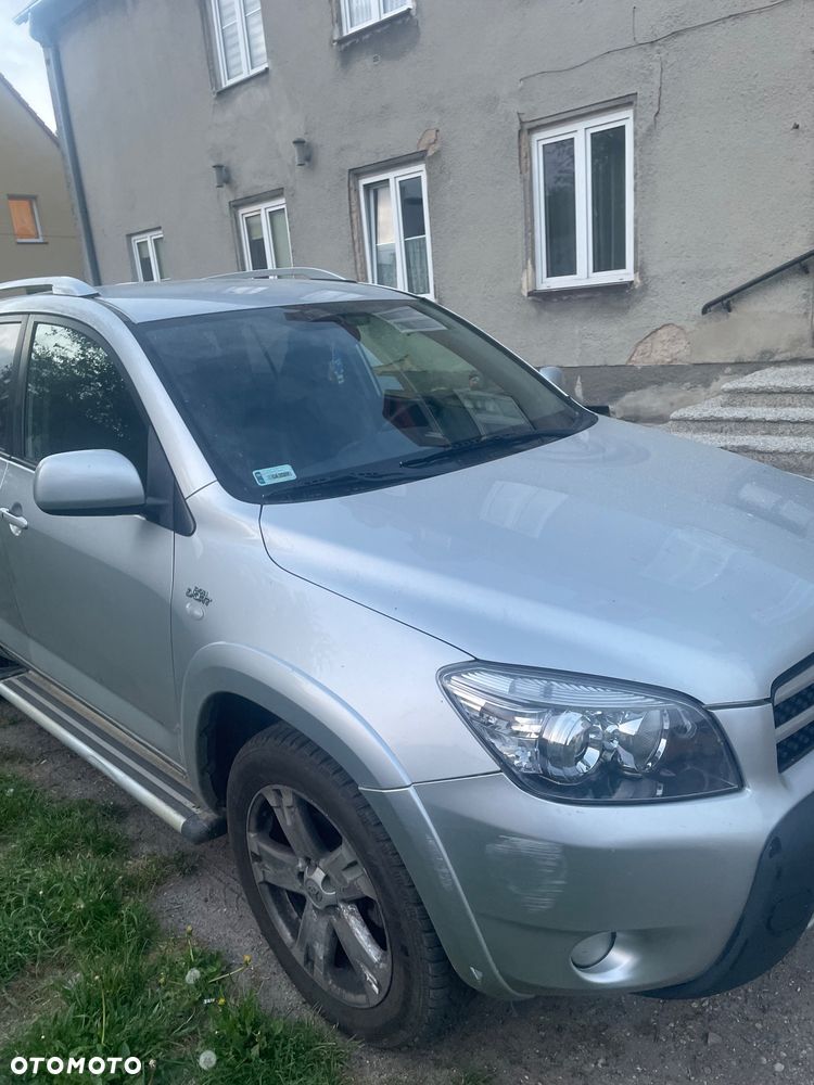 Toyota RAV4 2.2 D-4D X - 11