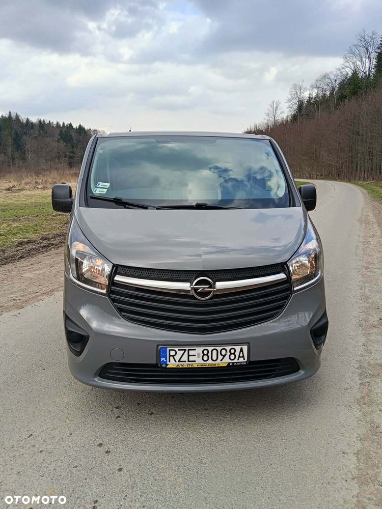 Opel VIVARO B - 11