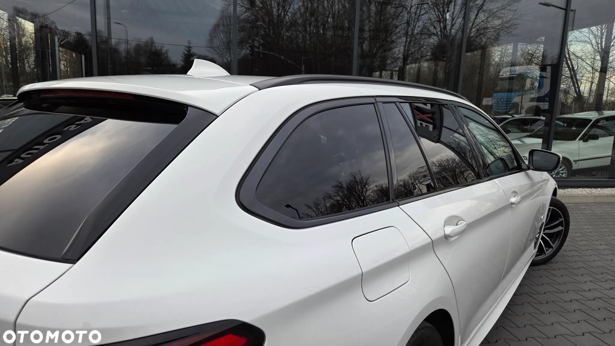 BMW Seria 5 - 34