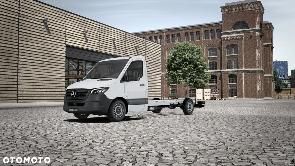 Mercedes-Benz Sprinter - 2