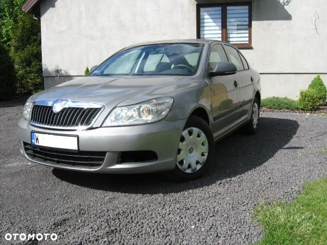 Skoda Octavia 1.6 Ambiente EU5 - 1