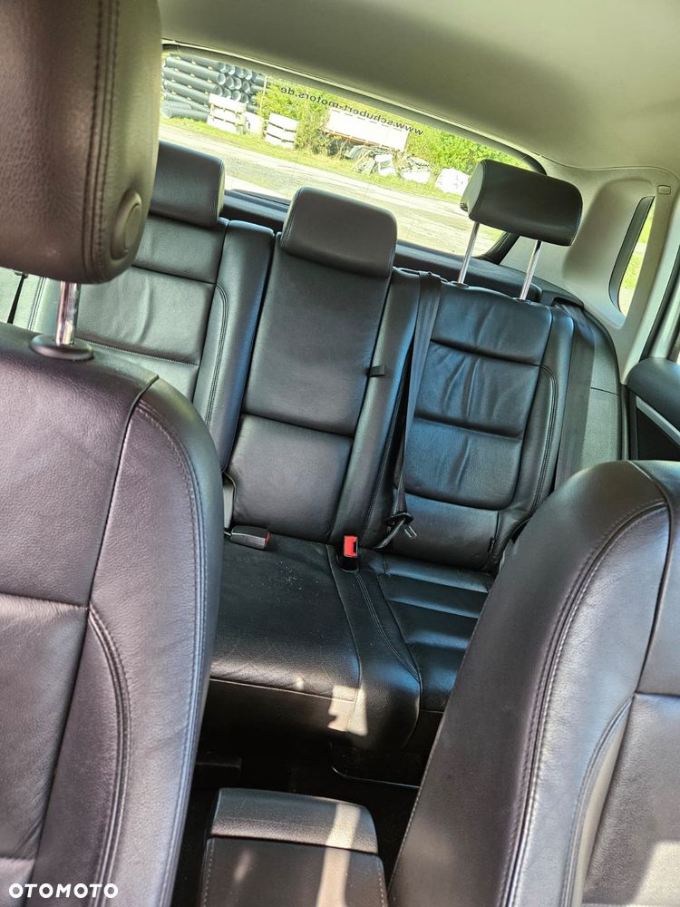 Volkswagen Tiguan - 7