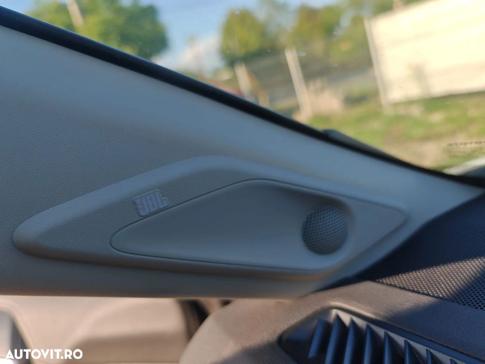 Toyota RAV4 2.5 4x4 Hybrid Style Selection - 15