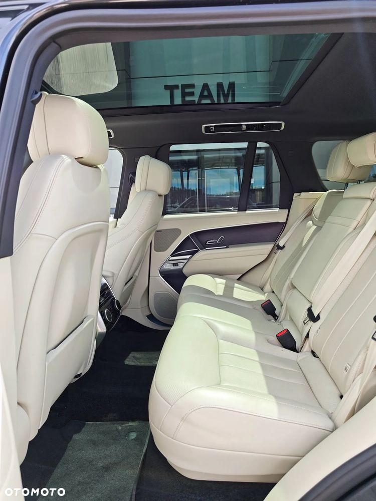 Land Rover Range Rover - 21