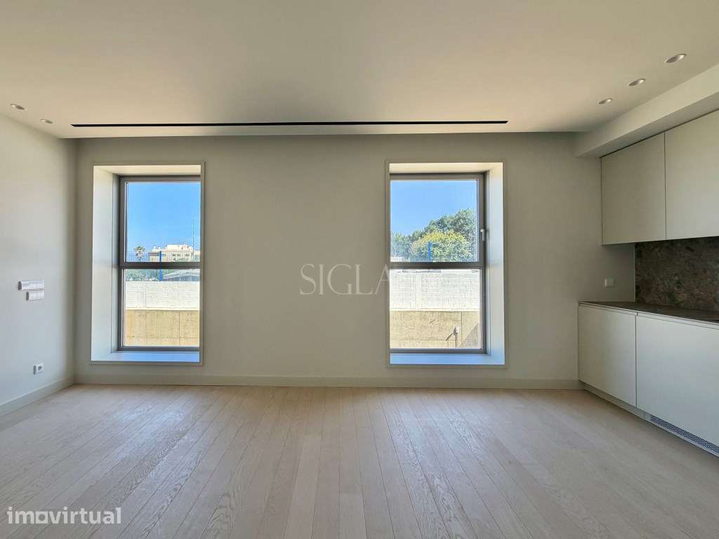T1 em Primeira Linha de Mar - Grande imagem: 3/17