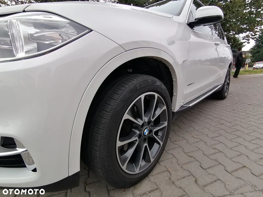 BMW X5 xDrive35i - 26