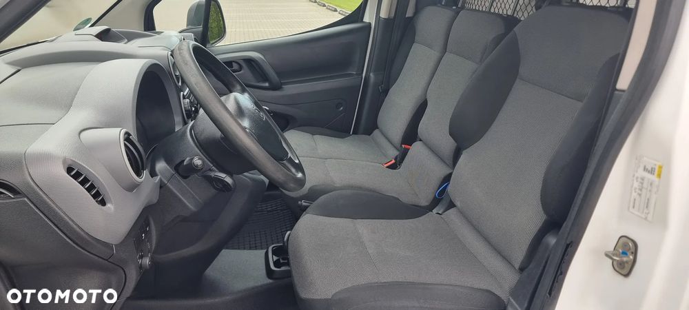 Peugeot Partner - 11