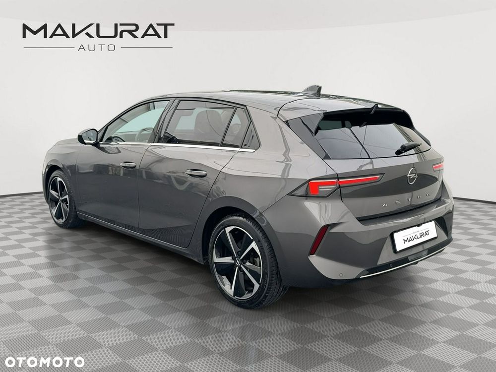 Opel Astra 1.2 T Elegance S&S - 4