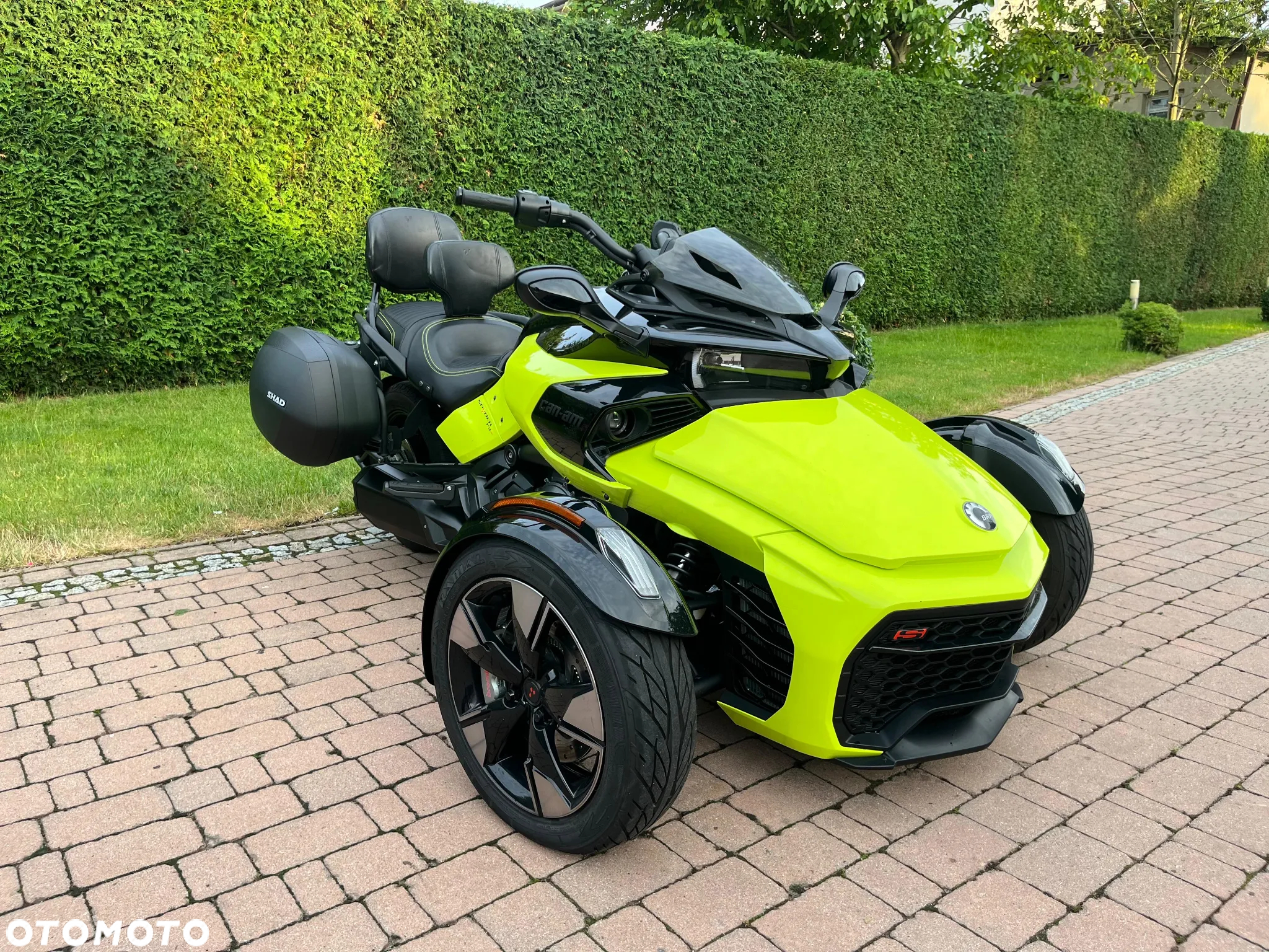 Can-Am Spyder - 2