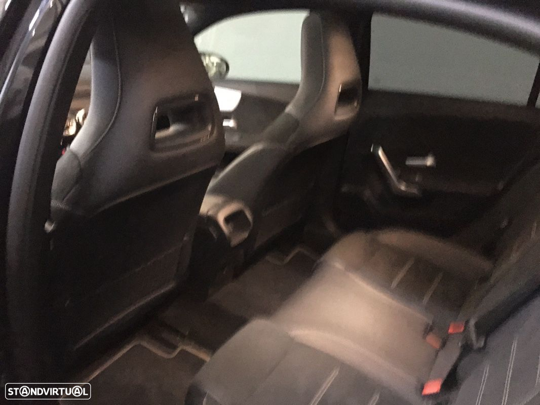 Mercedes-Benz A 180 d AMG Line - 6