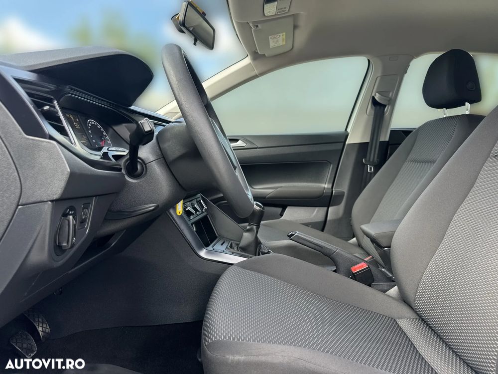 Volkswagen Polo - 23