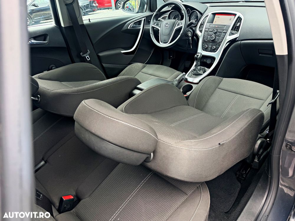 Opel Astra 1.7 CDTI DPF ecoFLEX TourerStart/Stop 105g Sport - 8