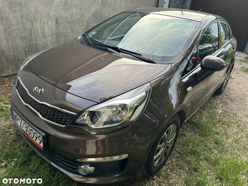 Kia Rio 1.2 L - 7