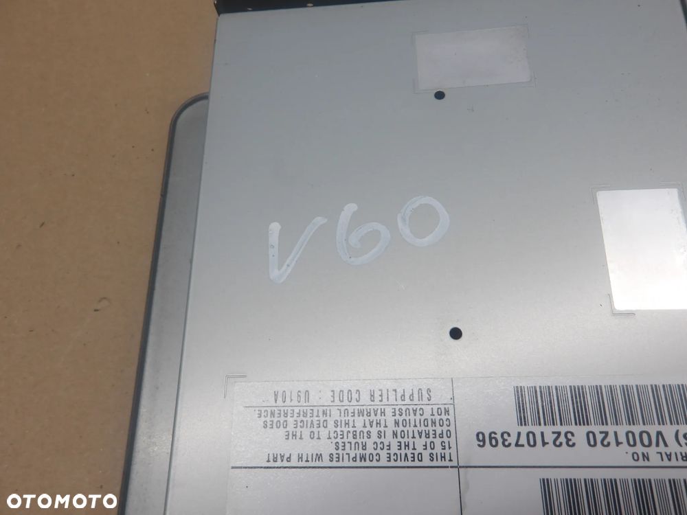 VOLVO V60 1.6TB WZMACNIACZ AUDIO 31384099AA - 2