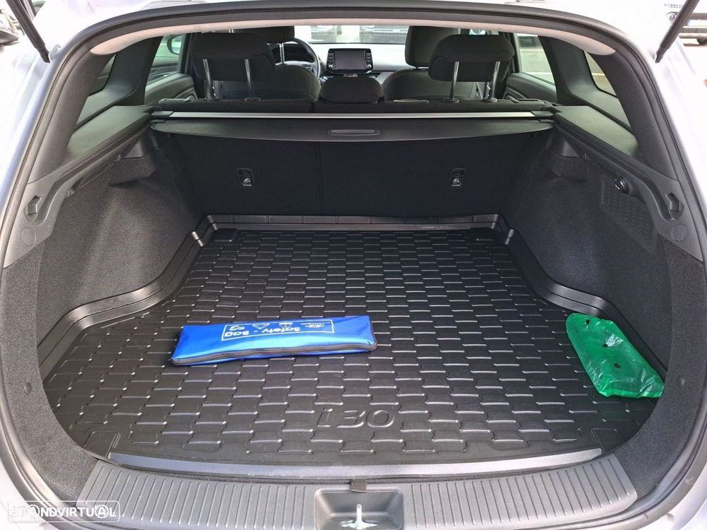 Hyundai i30 SW 1.0 T-GDi Style Plus - 26