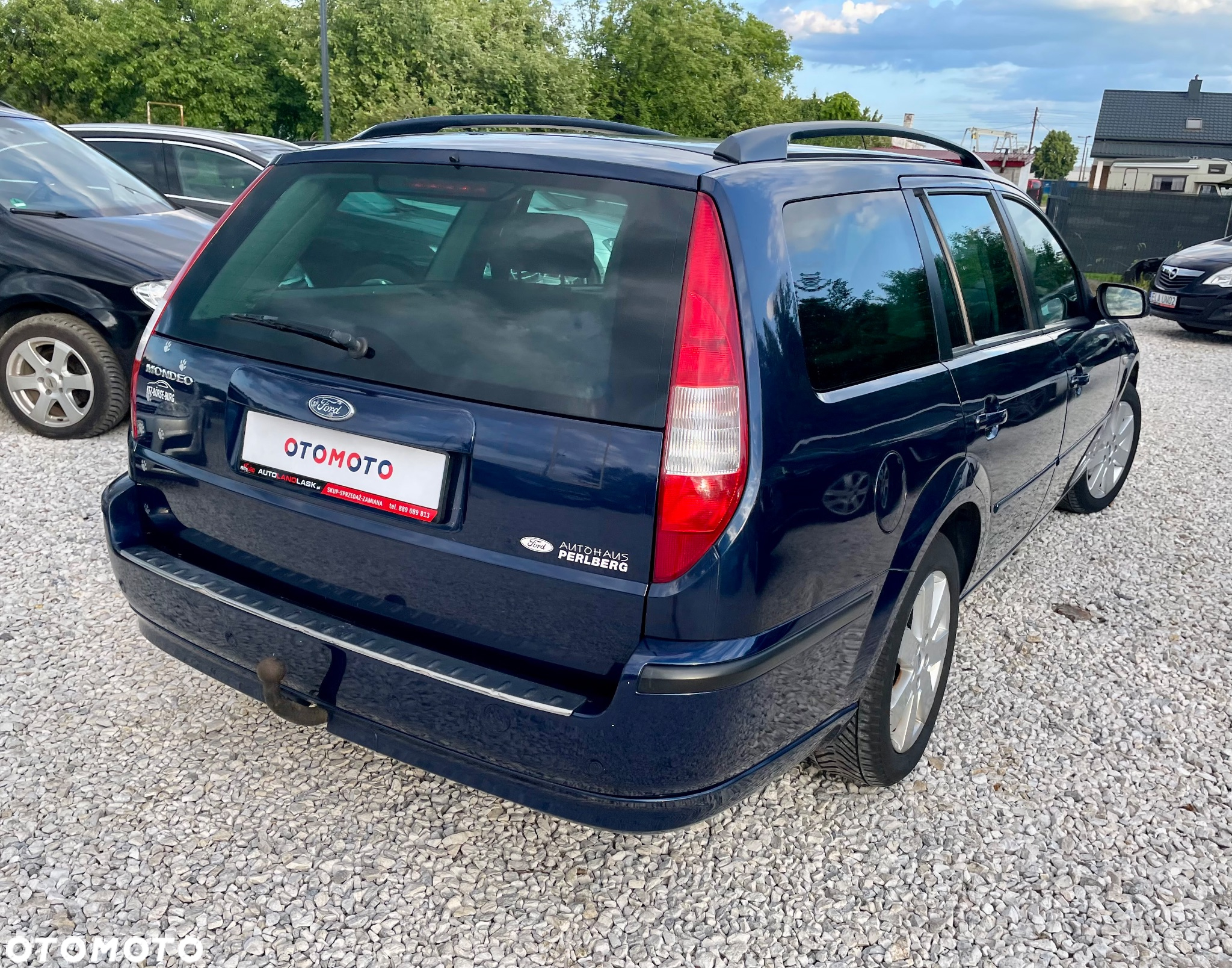 Ford Mondeo 1.8 Ghia - 23