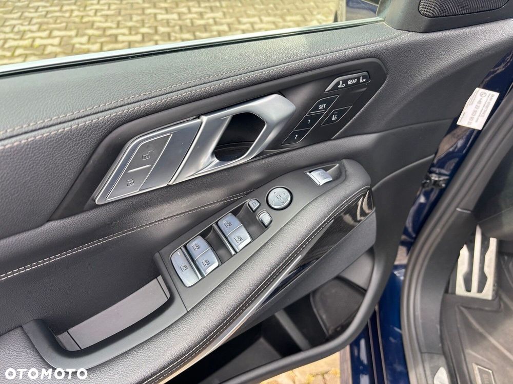 BMW X7 xDrive40i sport - 40