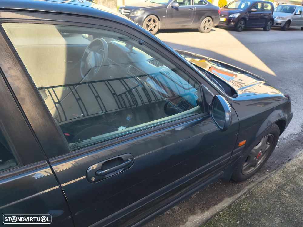 Honda Civic 1.6i SR VTEC - 10