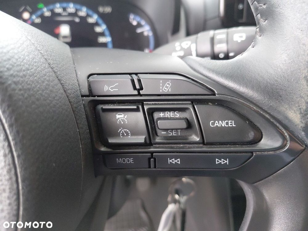 Toyota Yaris Cross Hybrid 1.5 Comfort - 23