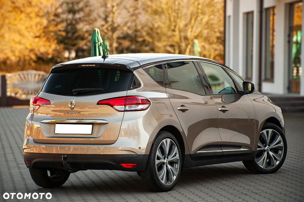 Renault Scenic ENERGY TCe 130 INTENS - 11