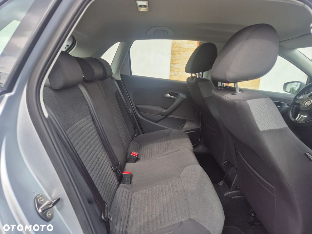 Volkswagen Polo 1.4 Comfortline - 17