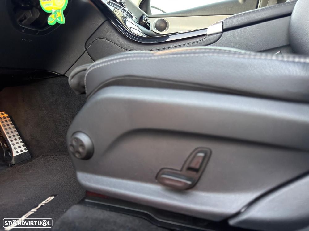 Mercedes-Benz GLC 250 d AMG Line 4-Matic - 24