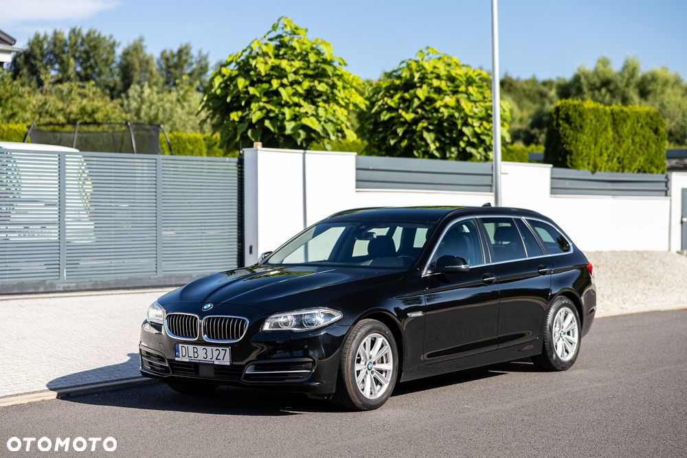 BMW Seria 5 525d - 7
