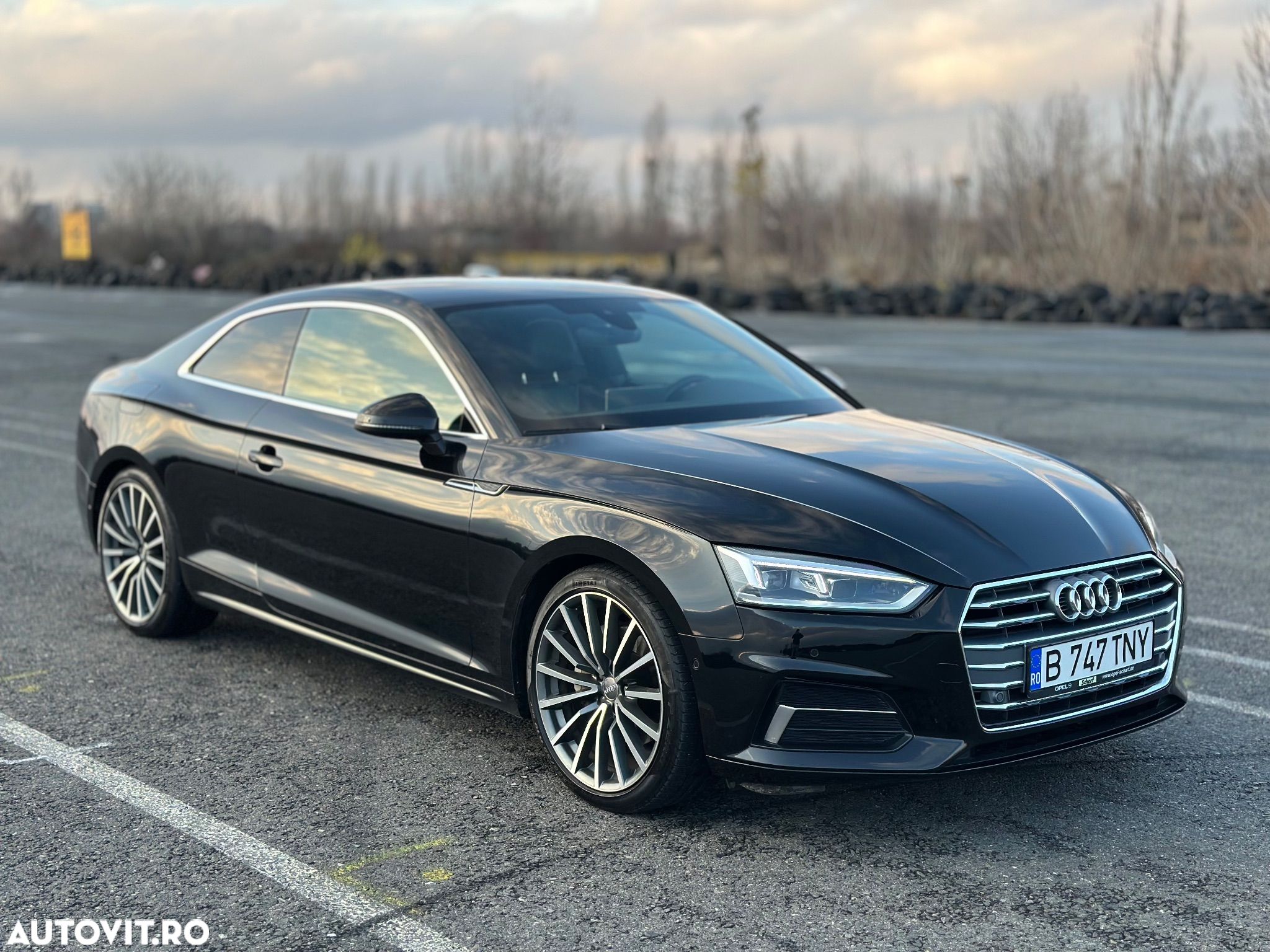 Audi A5 Coupe 2.0 40 TDI S tronic Sport - 1