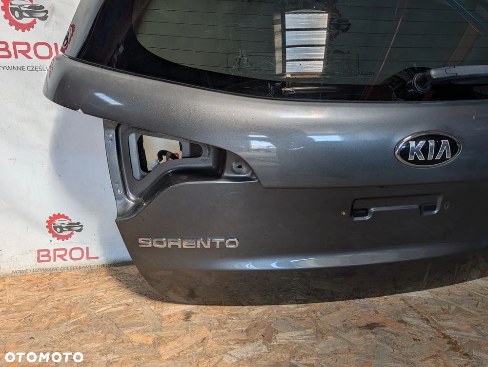 KLAPA TYLNA KIA SORENTO II LIFT 13'  K3G - 2