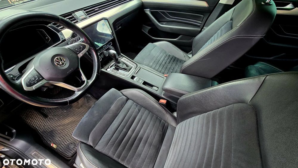 Volkswagen Passat 2.0 TDI Elegance DSG - 11