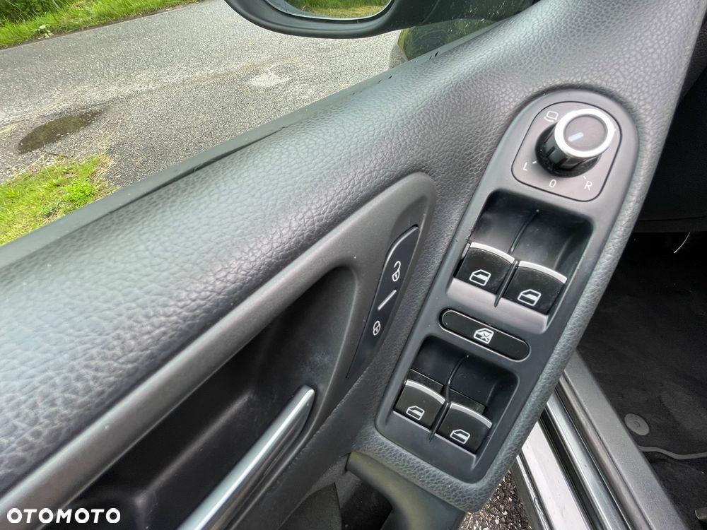 Volkswagen Golf 2.0 GTI DSG - 11
