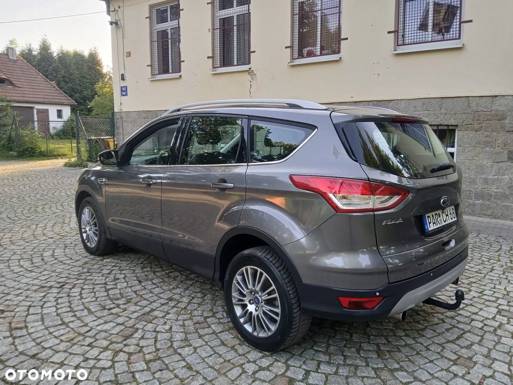 Ford Kuga 2.0 TDCi 4x4 Titanium - 9