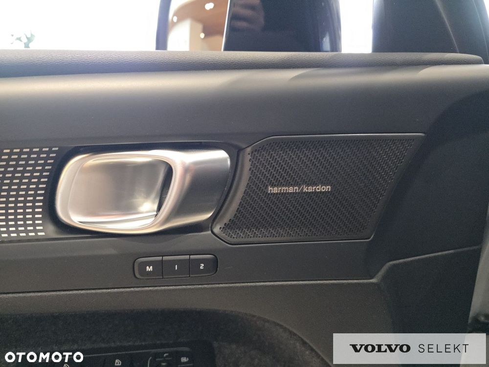 Volvo XC 40 - 26