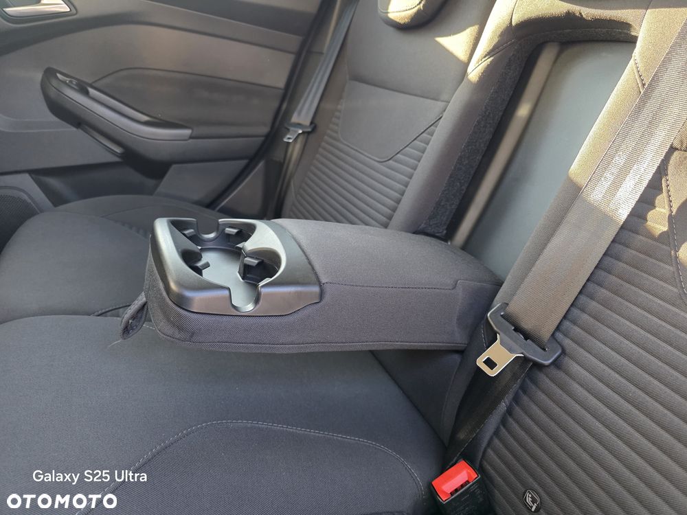Ford Focus 1.0 EcoBoost STart-Stopp-System TITANIUM DESIGN - 29