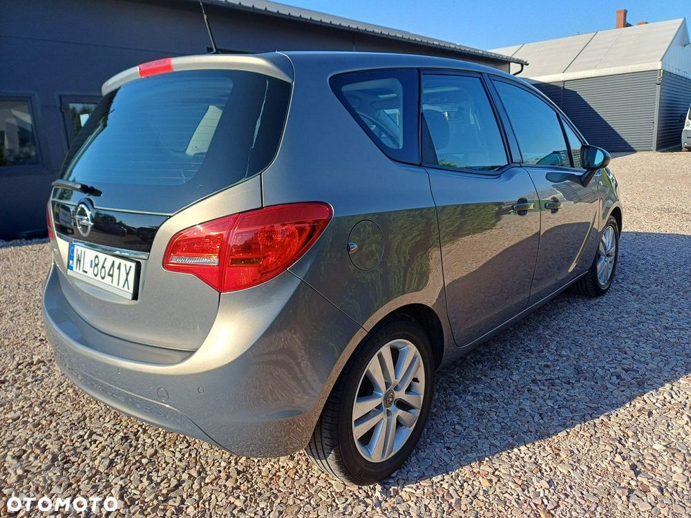 Opel Meriva - 13