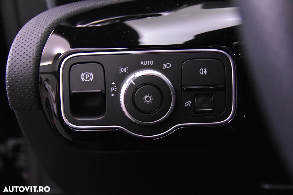 Mercedes-Benz CLA 200 MHEV Coupe - 16