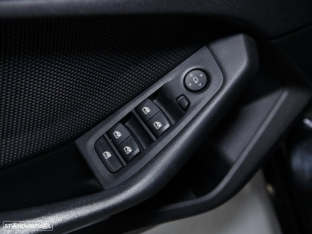 BMW 216 Gran Coupé d Advantage - 12