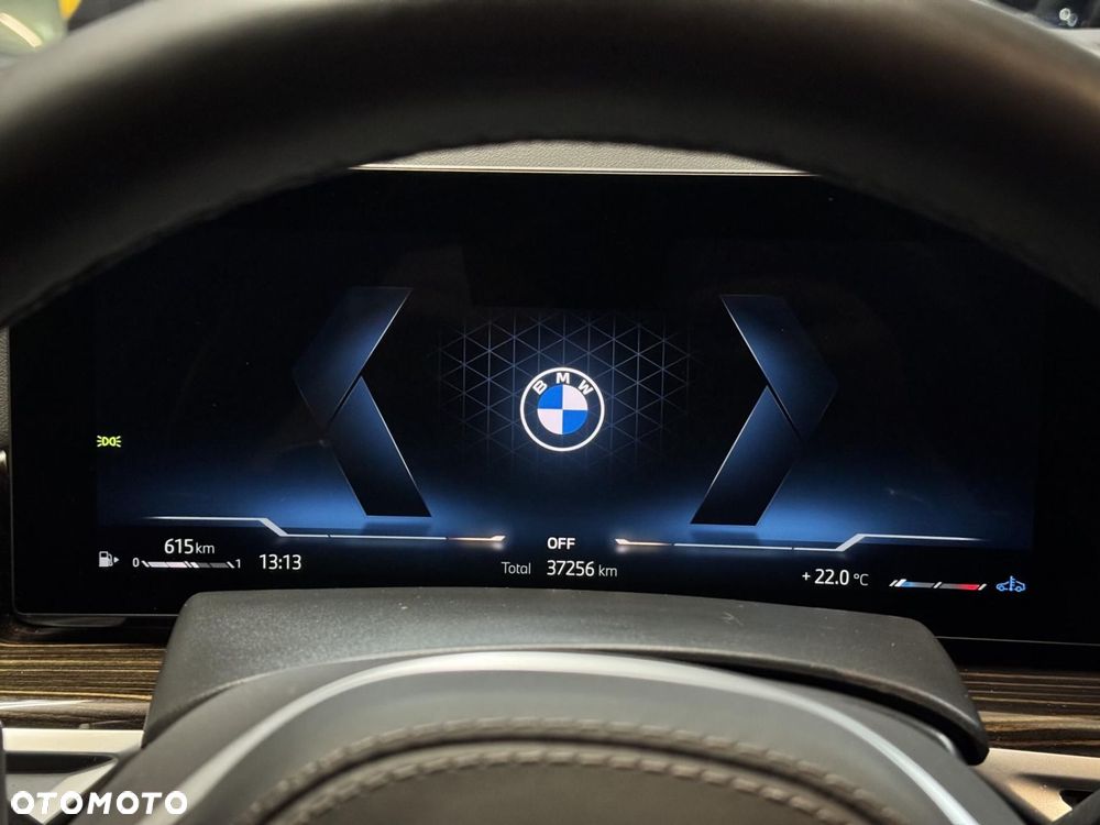BMW X6 xDrive30d mHEV - 33