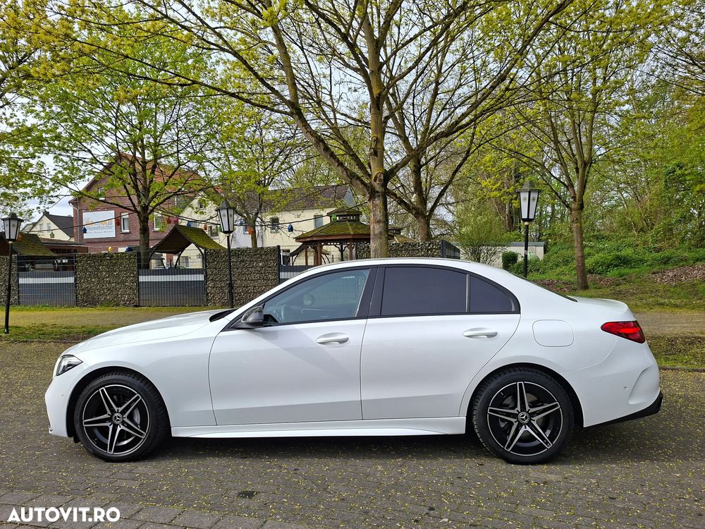 Mercedes-Benz C 300 e 9G-TRONIC AMG Line - 3