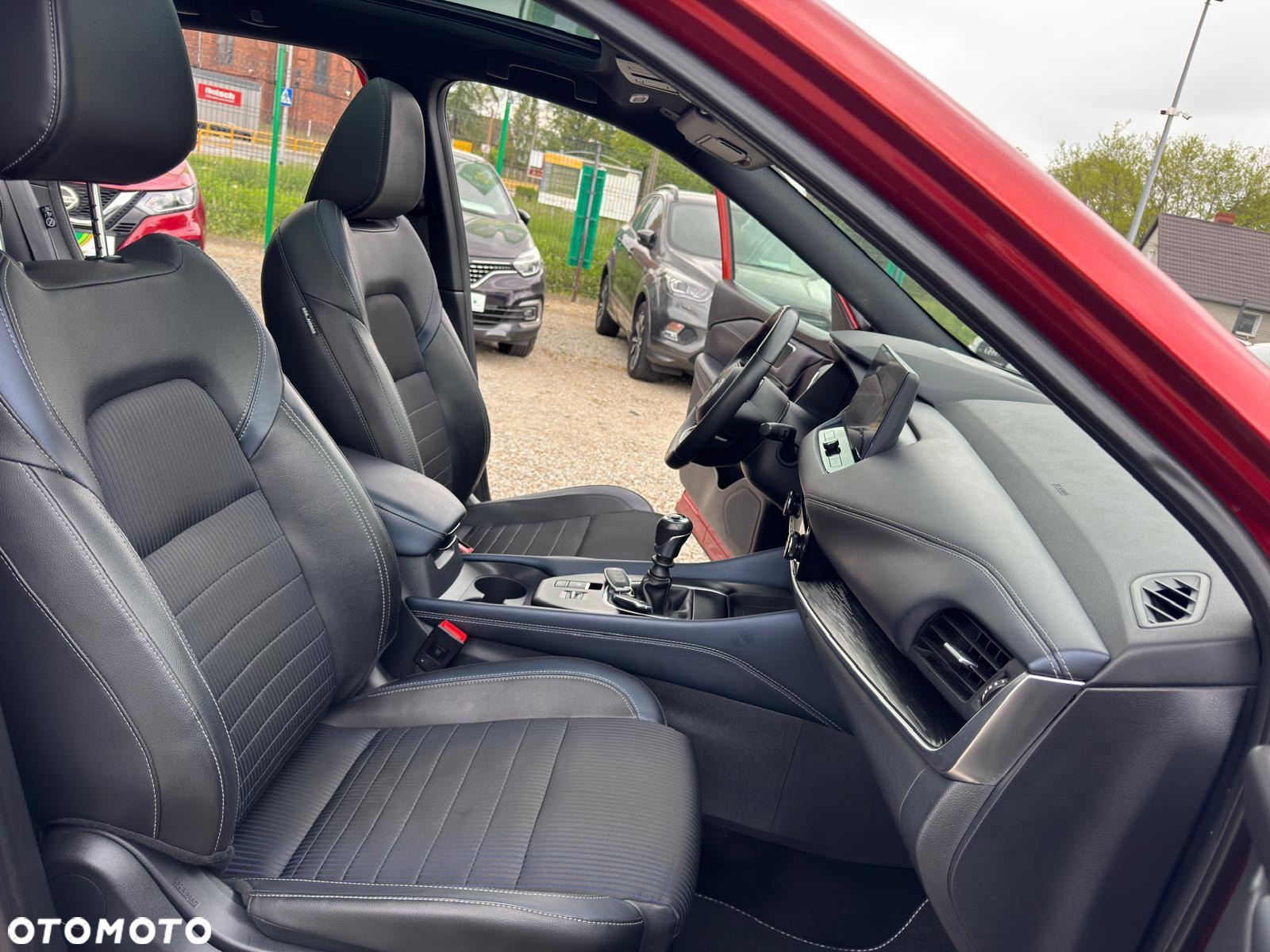 Nissan Qashqai 1.3 DIG-T MHEV Tekna - 25