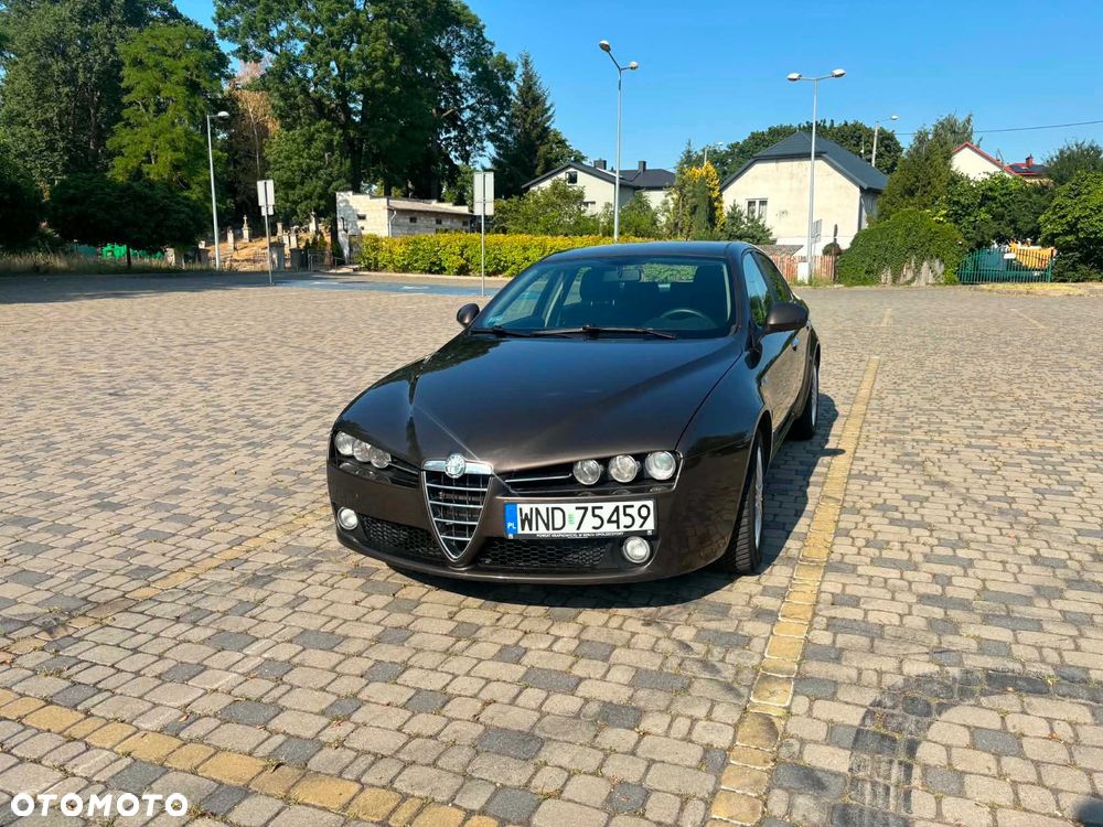 Alfa Romeo 159 - 2