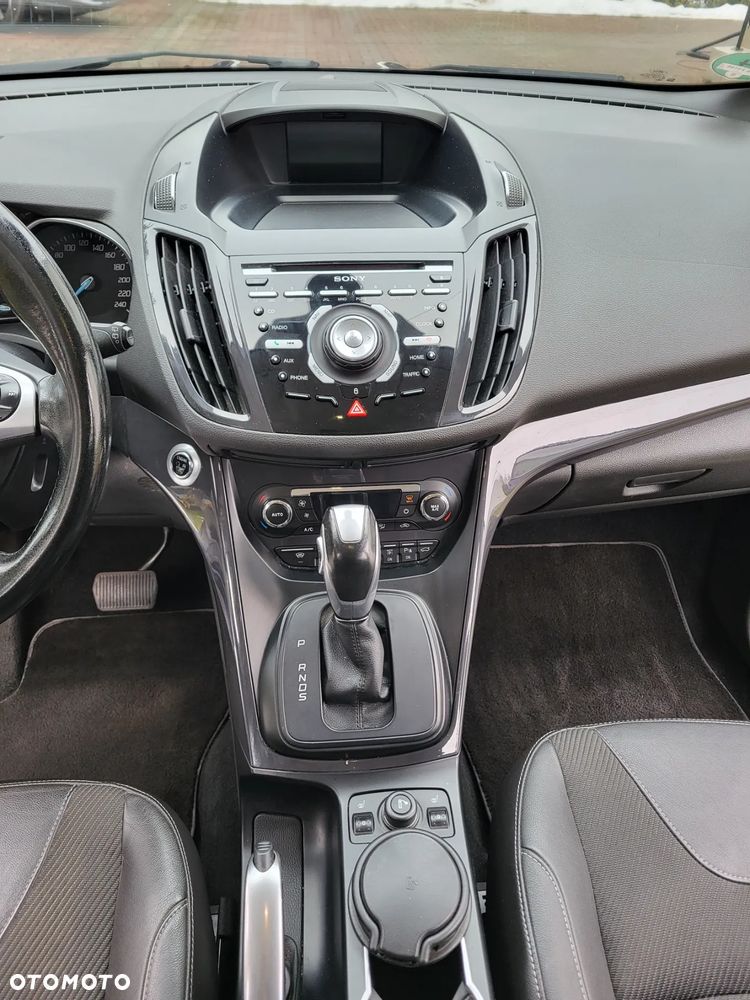 Ford Kuga 2.0 TDCi 4x4 Titanium - 14