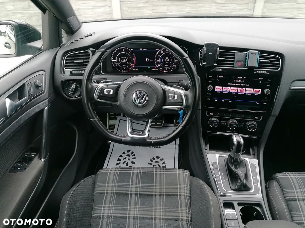 Volkswagen Golf GTD (BlueMotion Technology) DSG - 17