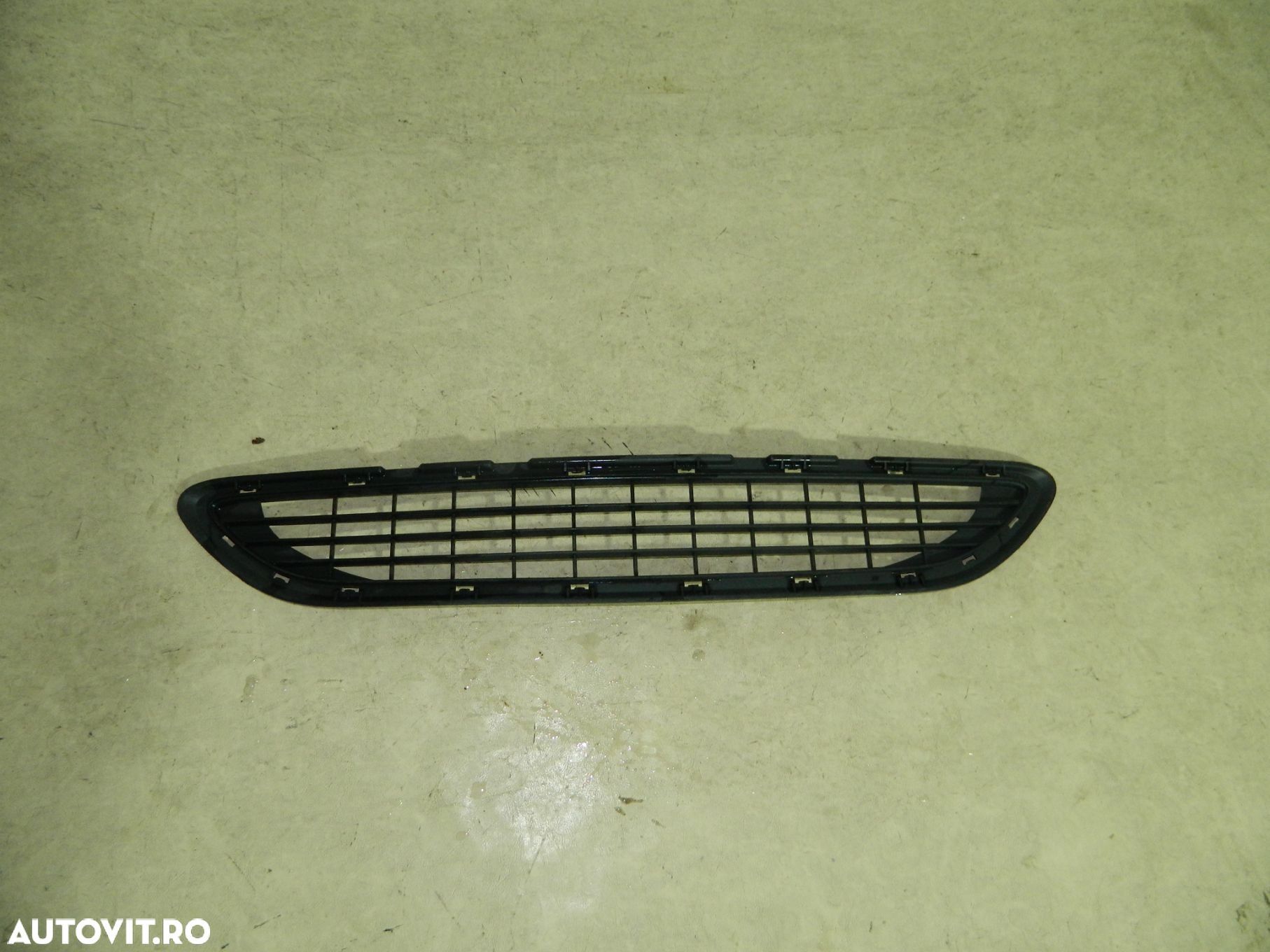 Grila intre proiectare, Mercedes C-Class SportCoupe(CL 203), 01-05, A2038853023 - 2