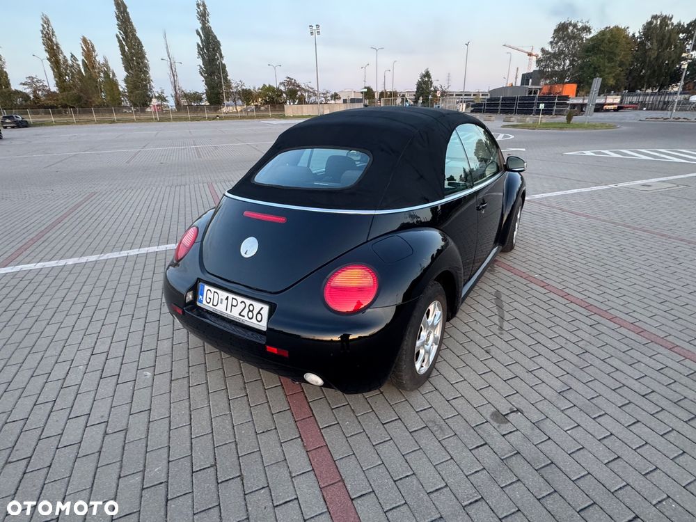 Volkswagen New Beetle 2003 photo 4