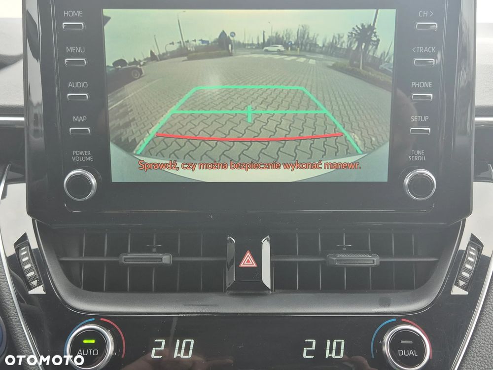 Toyota Corolla 1.8 Hybrid GPF Comfort - 9