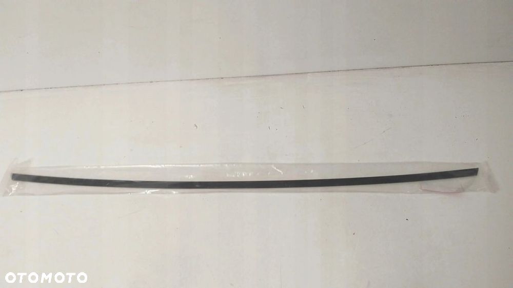 KIA STINGER LISTWA PRAWA ramki drzwi tylnych nowa - 1