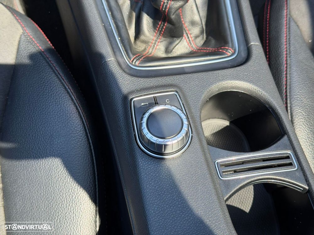 Mercedes-Benz A 180 CDI BE AMG Line - 48